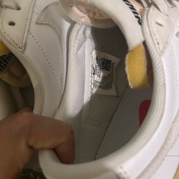 Nike Blazer Low Platform White/Lemon Wash size 7 - Picture 2 of 7